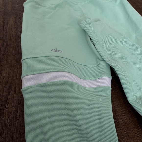 Alo Yoga Ribbed Mint Leggings XXS • High Waist • White Stripe Detail - Picture 7 of 8